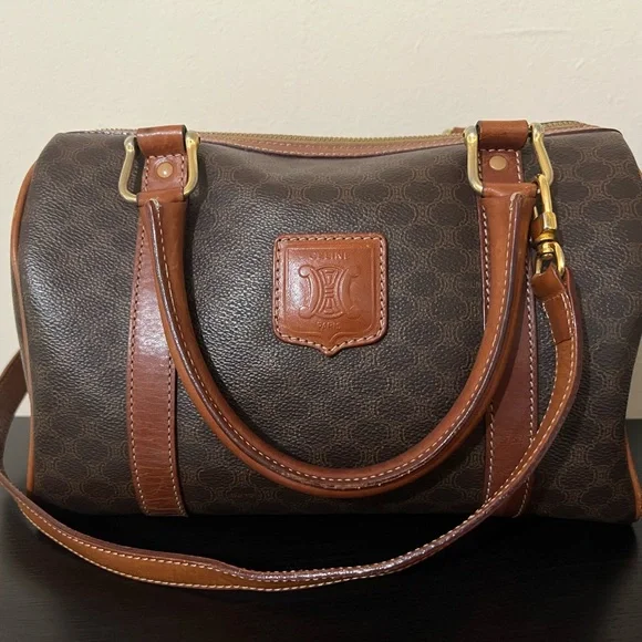 ❌SOLD❌ Celine Brown Crossbody Bag - Picture 1 of 8